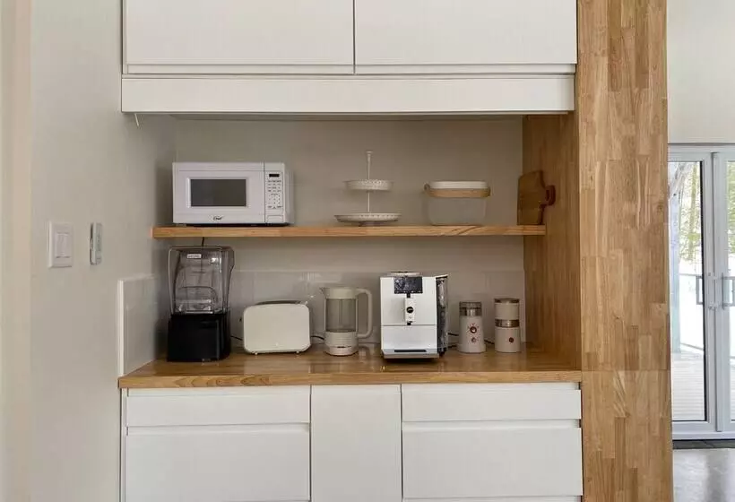 Aamiaismajoitus (B&B) Le Camp Caché Shefford