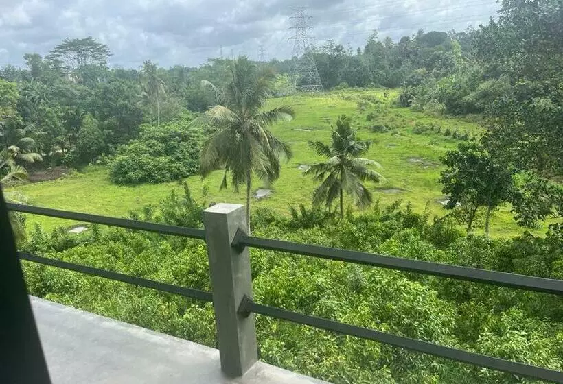 Kapselihotelli Cinnamon Grove