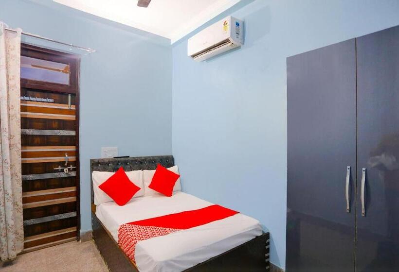 ホテル Oyo Flagship Bn