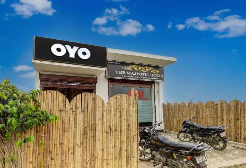 Hotelli Oyo Flagship The Majestic