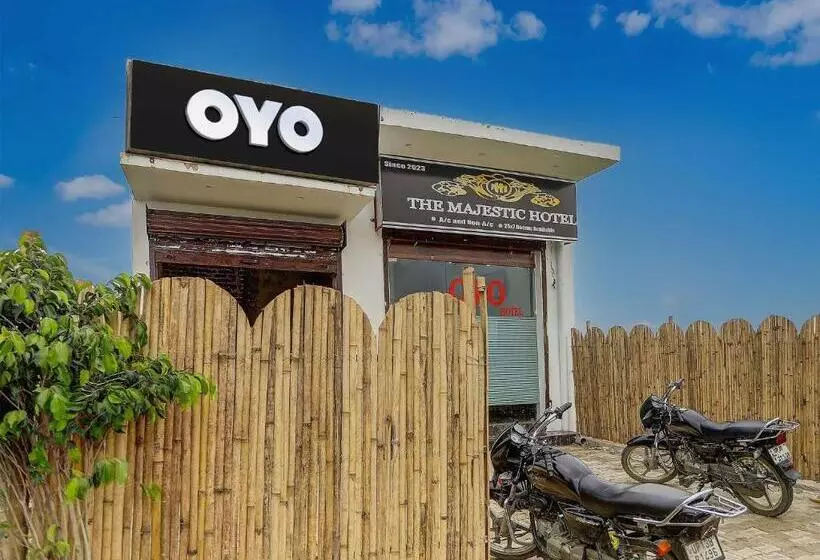 Hotelli Oyo Flagship The Majestic