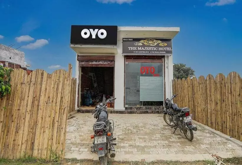 Hotelli Oyo Flagship The Majestic