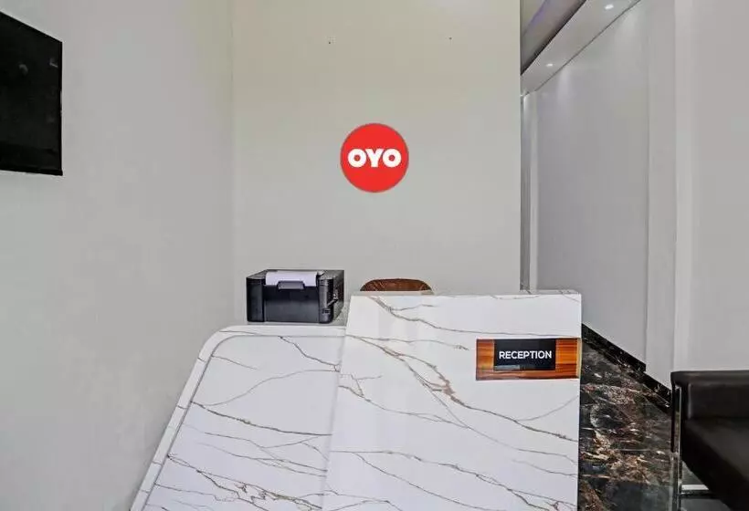 Hotelli Oyo Flagship The Majestic