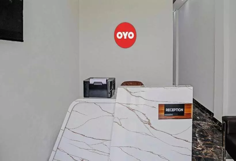 Hotelli Oyo Flagship The Majestic