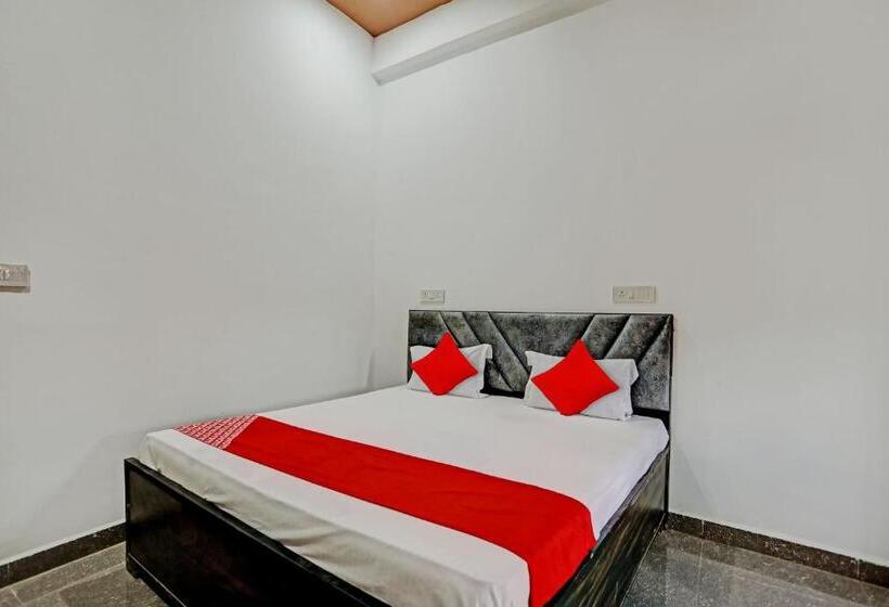 Oyo Flagship Hotel Expressway Inn