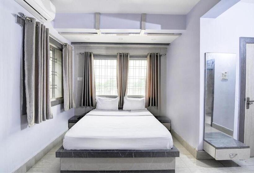 Oyo Flagship Hotel Pushp Palace