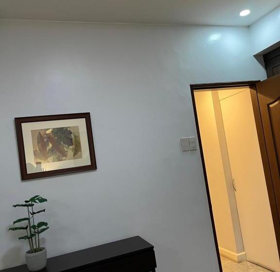 Pansiyon A Touch Of Class Inn San Juan City Nr Ortigas, Bgc