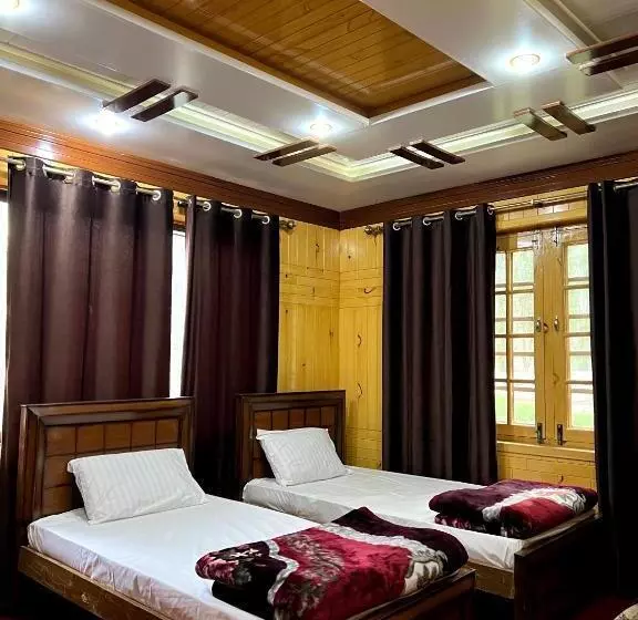 پانسیون Paradiso Lodge Skardu