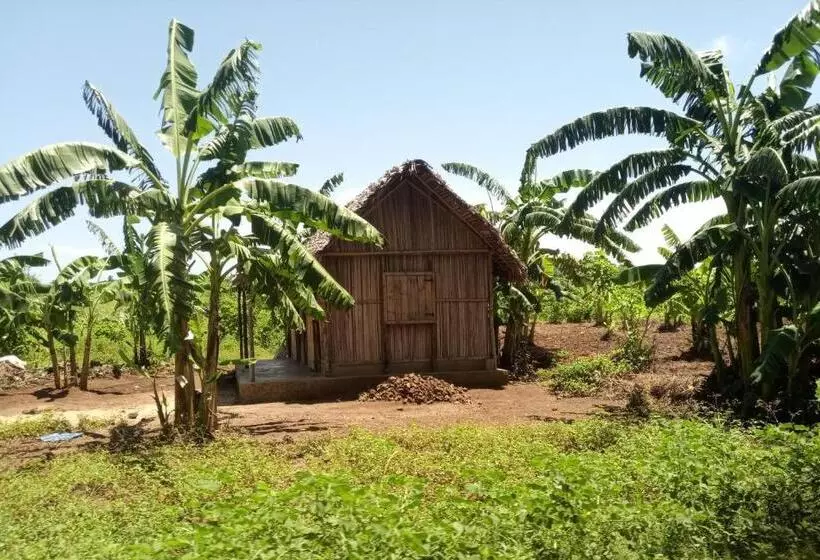 پانسیون L Oustal De Nosy Be