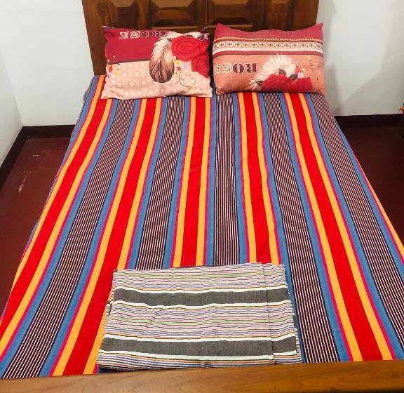 بنسيون Uthayam Guest House