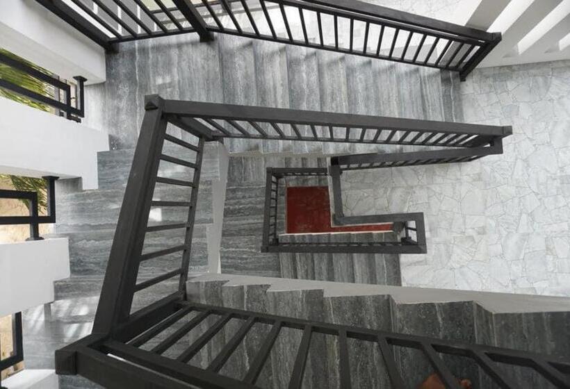 بنسيون Uthayam Guest House