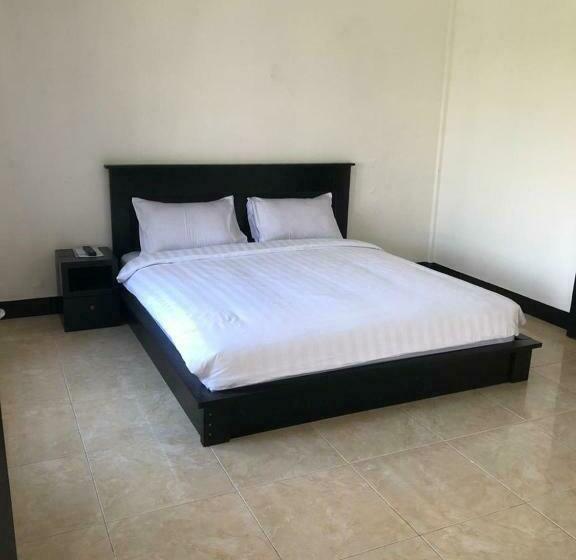 펜션 Nomad Tropical Hostel Canggu