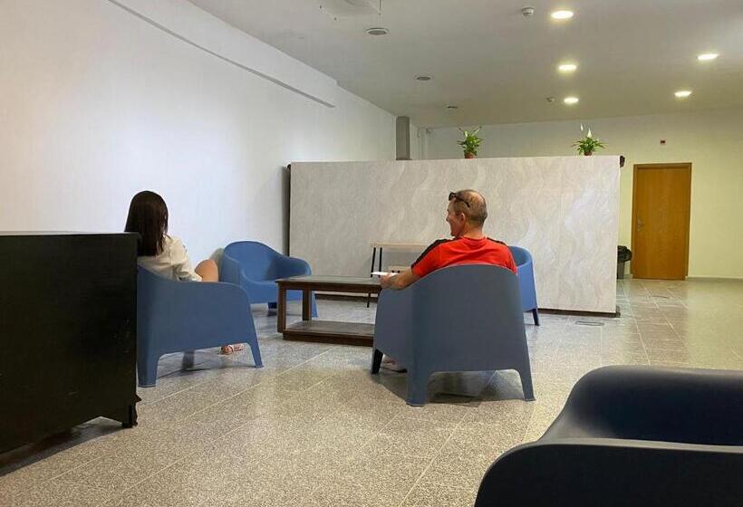 هاستل Casa Augusta 3