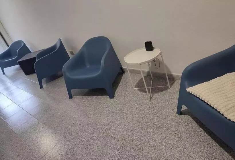 هاستل Casa Augusta 3