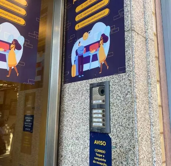 هاستل Casa Augusta 3