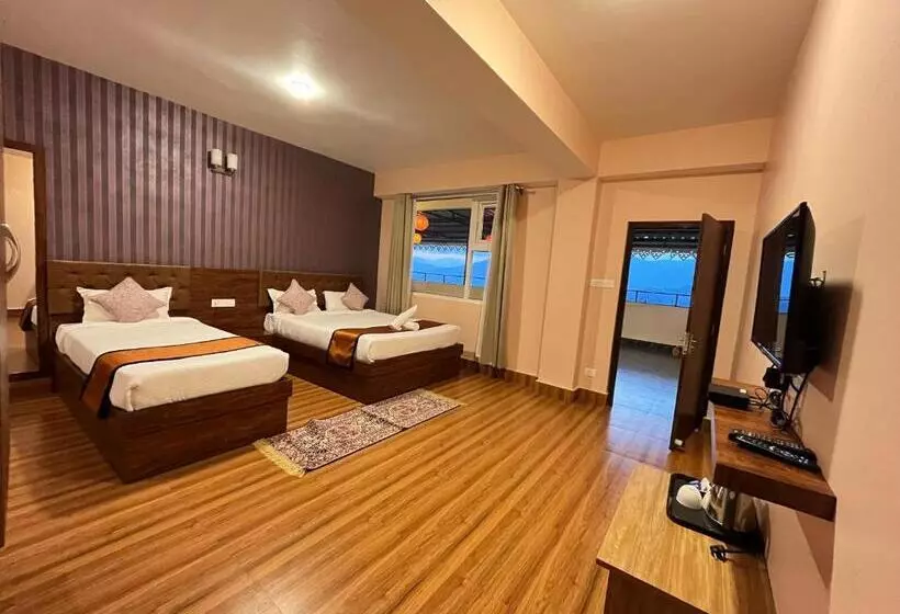 Hotelli Little Sikkim Inn