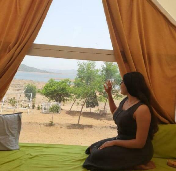 Resort Nirwana Stays