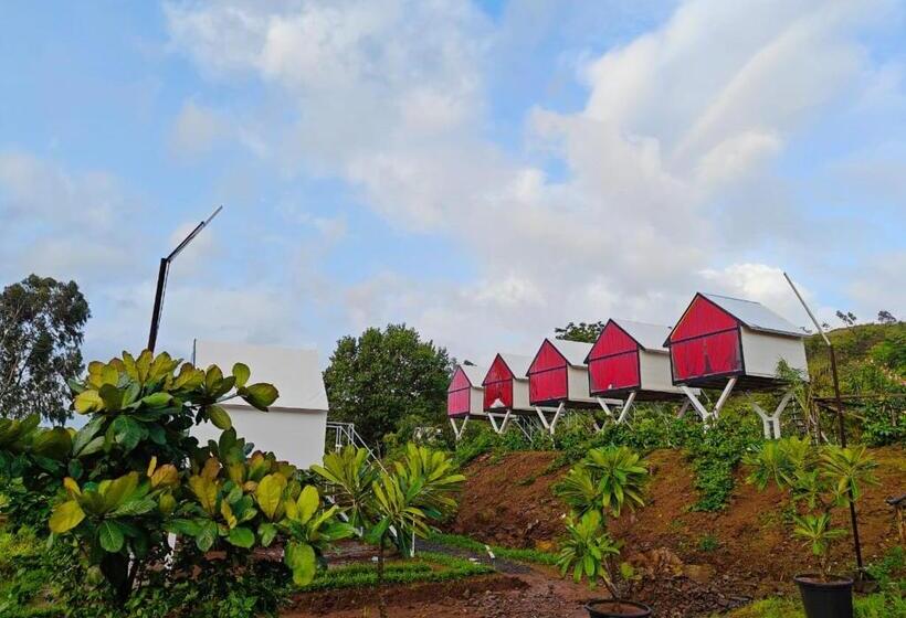 Resort Nirwana Stays