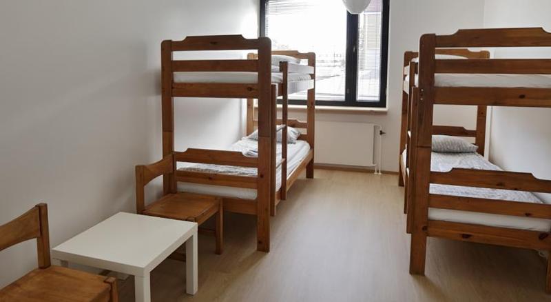 הוסטל The Park By Cheapsleep