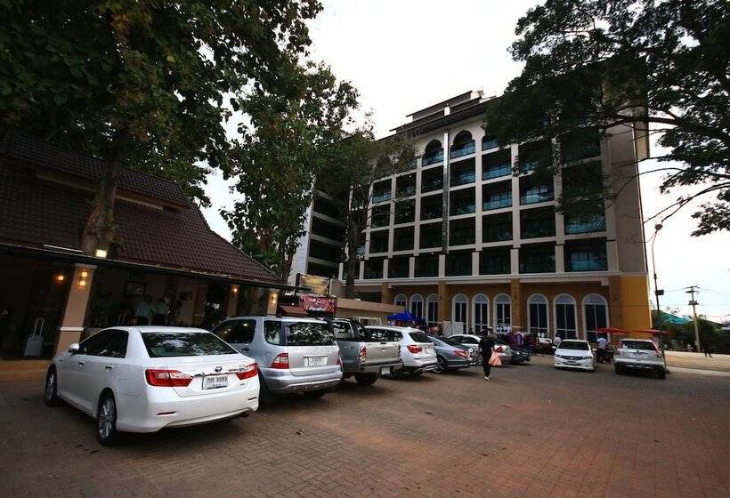 Chiangkhong Teak Garden Riverfront Onsen Hotel  Sha Extra Plus