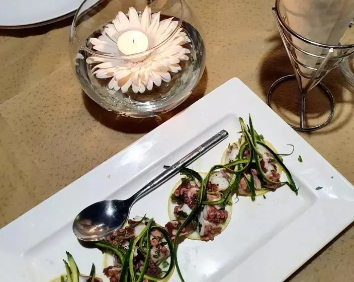 簡易ホテル Ristorante L'orizzonte