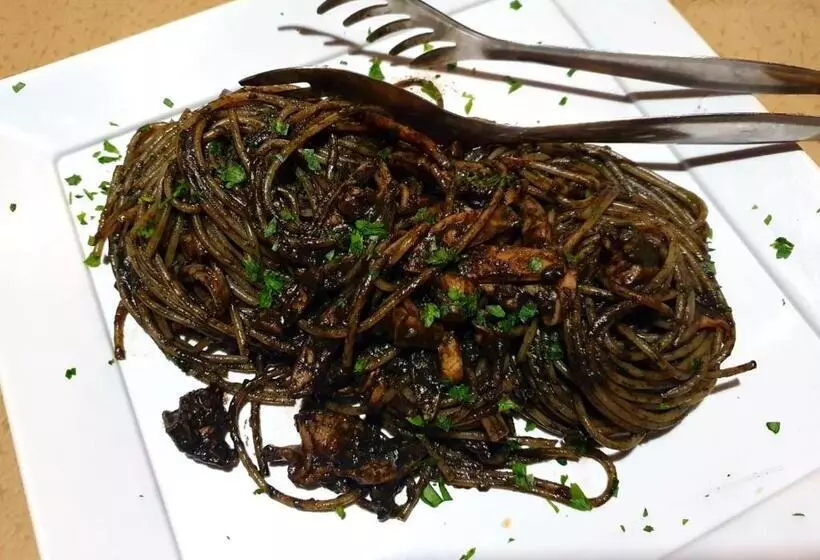 簡易ホテル Ristorante L'orizzonte