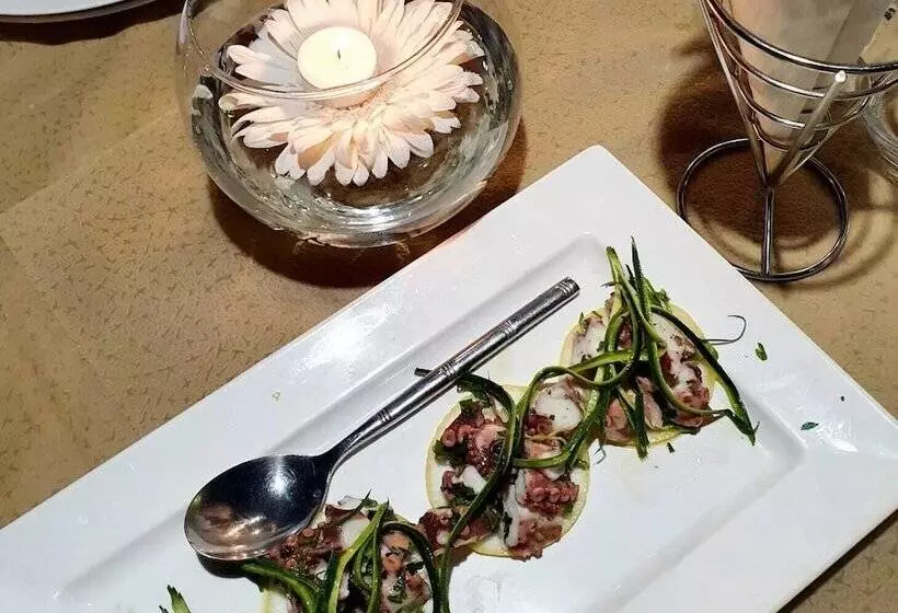 簡易ホテル Ristorante L'orizzonte