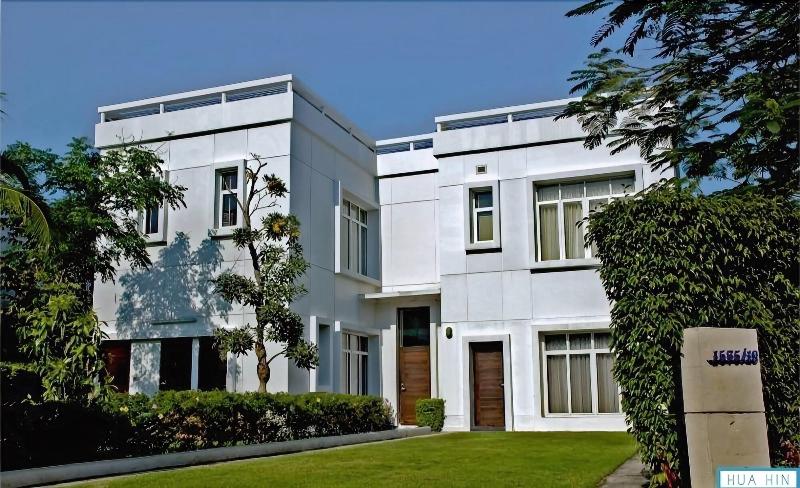 فندق Blue Lagoon Resort Hua Hin