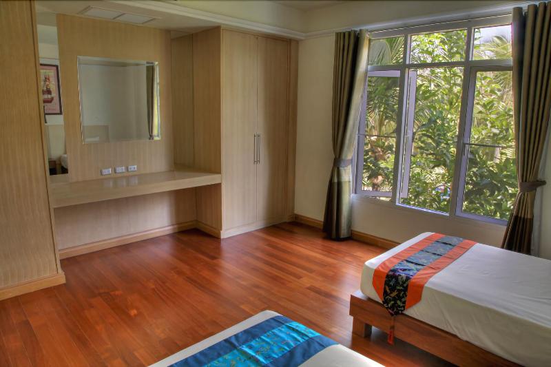 فندق Blue Lagoon Resort Hua Hin