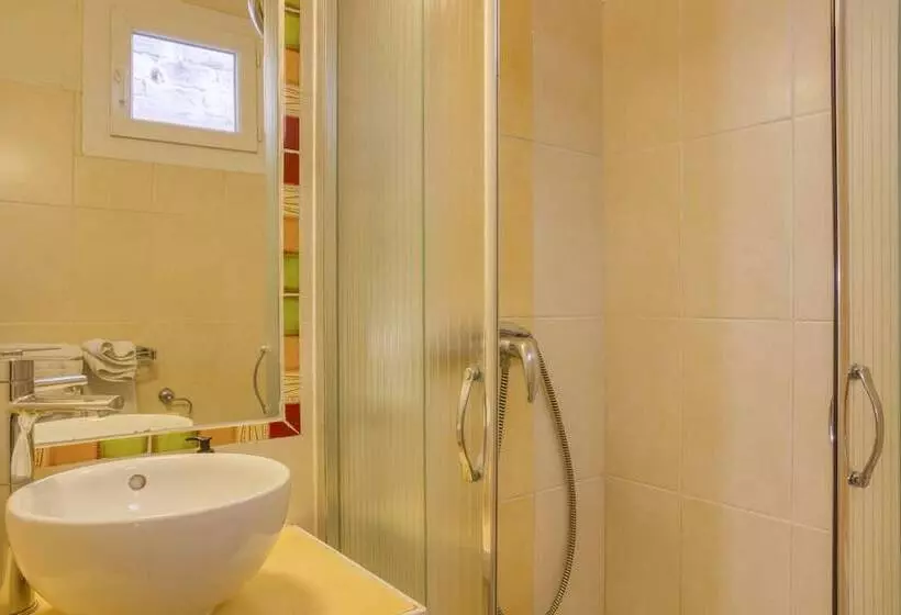 ホテル Hôtel Boquier, Avignon Centre
