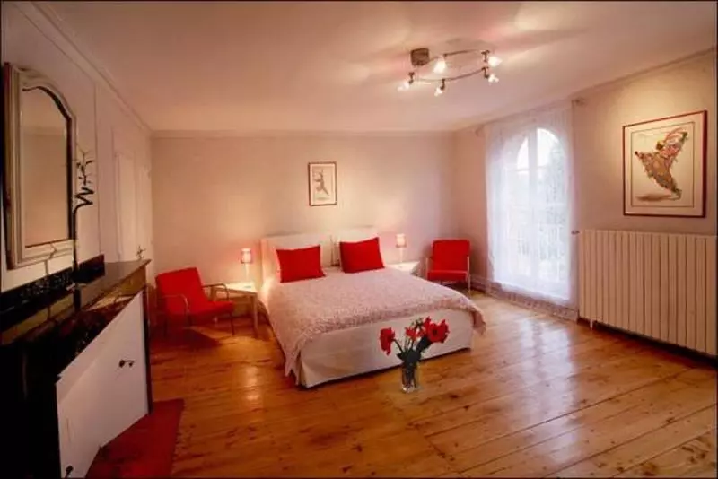 Hotelli Chambres Dhotes Au Chateau