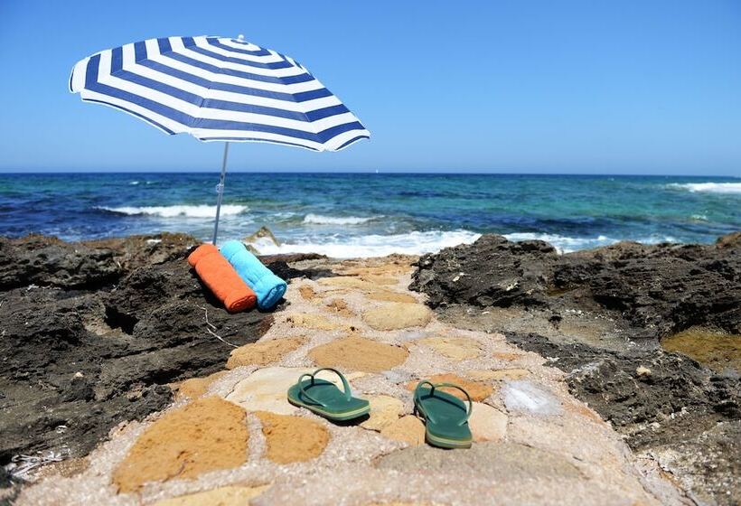 Отель Esperides