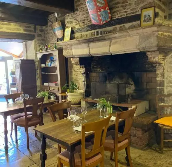 Hotelli Hostellerie Du Chateau