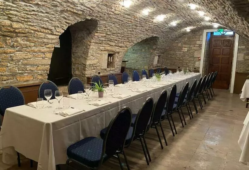 Hotelli Hostellerie Du Chateau