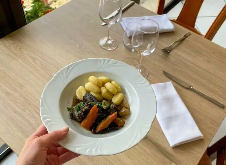 Hotelli Hostellerie Du Chateau