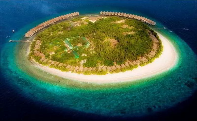 هتل J Resort Alidhoo