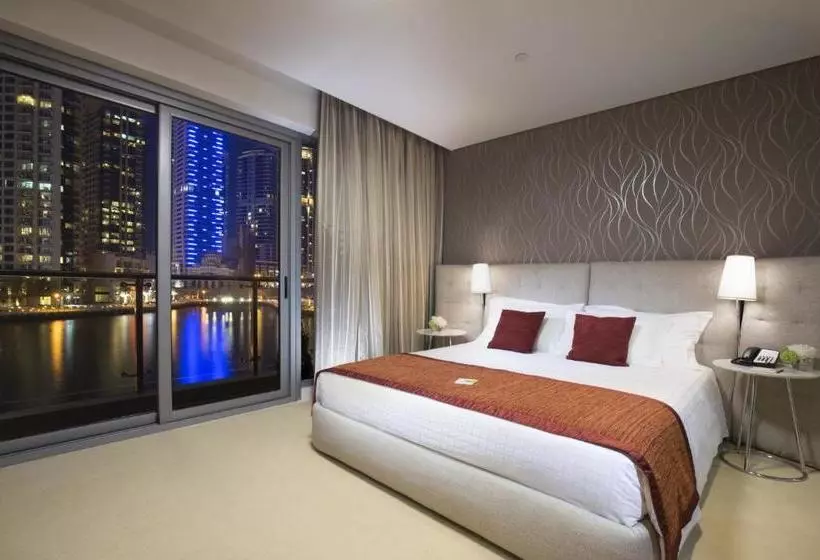 هتل La Verda Suites And Villas Dubai Marina