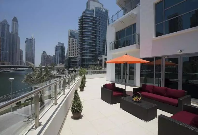 هتل La Verda Suites And Villas Dubai Marina
