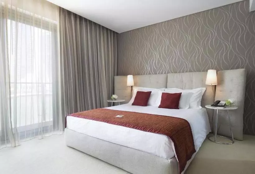 هتل La Verda Suites And Villas Dubai Marina
