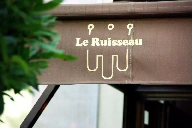ホテル Le Ruisseau