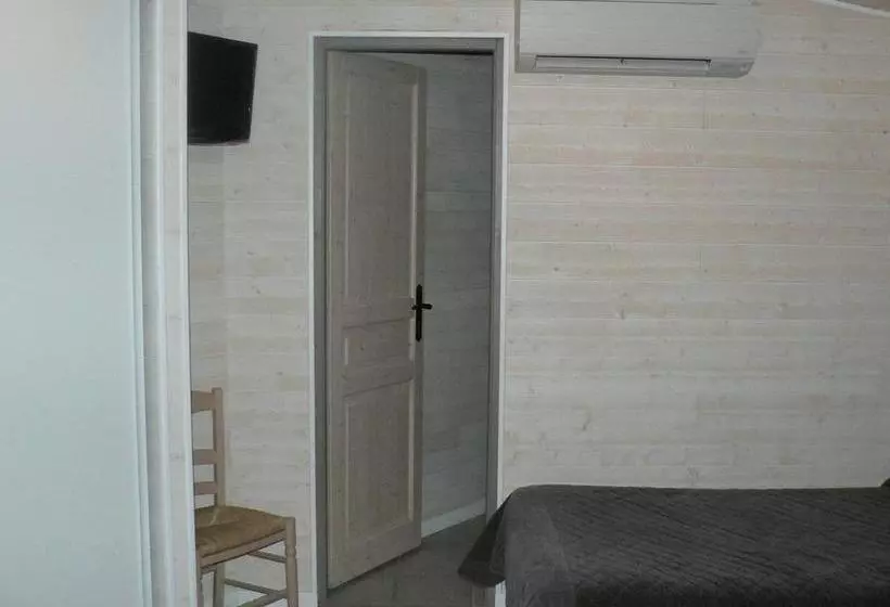 هتل Mas Des Lys