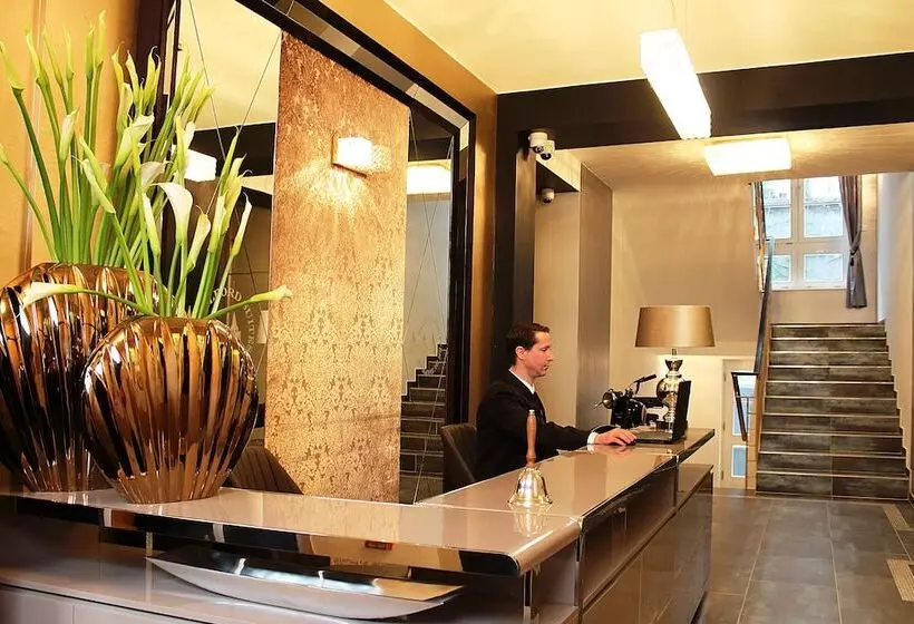 Hotelli Milford Suites Budapest