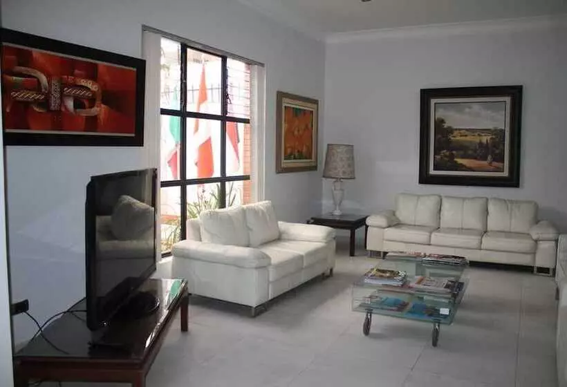هتل Miraflores Pacific