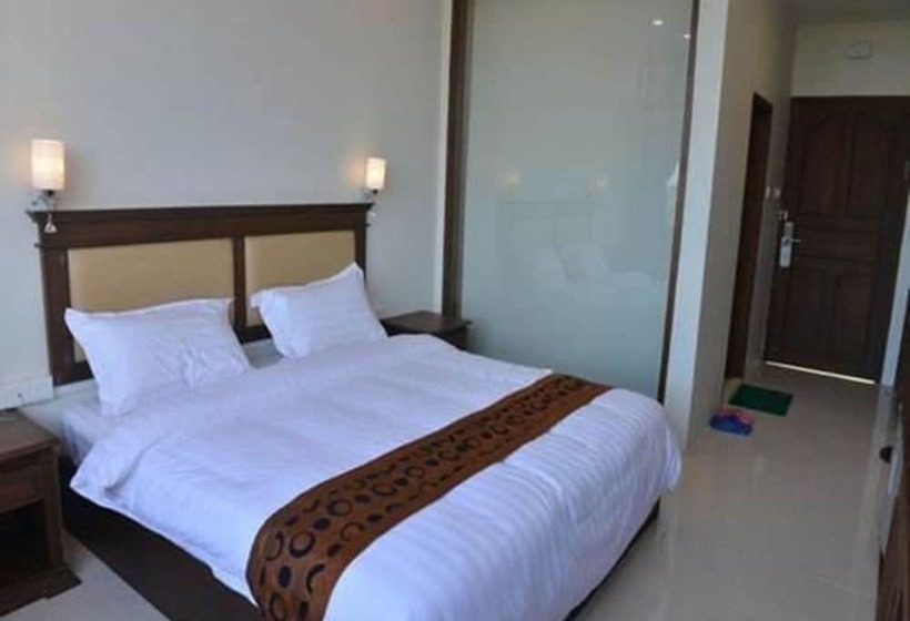 هتل Myitkyina