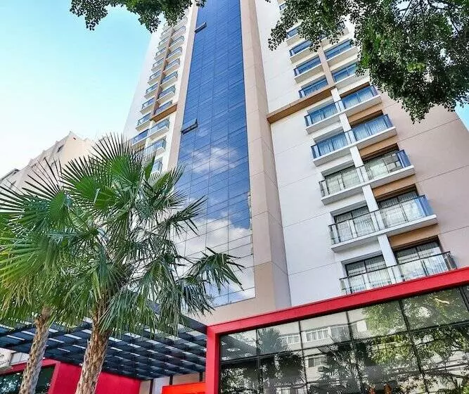 Hotelli Radisson Red Campinas