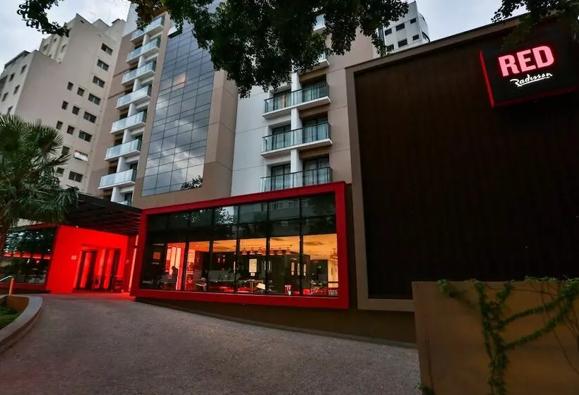 Hotelli Radisson Red Campinas