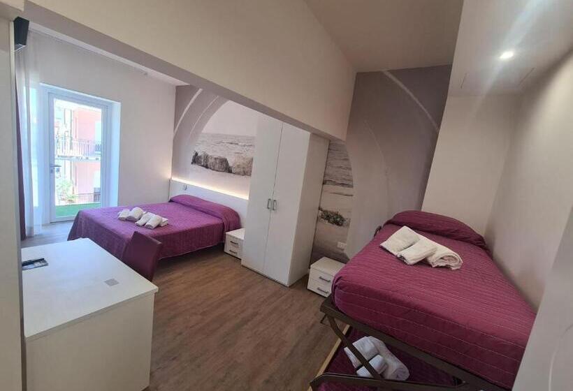 בית מלון כפרי Ragno D Oro