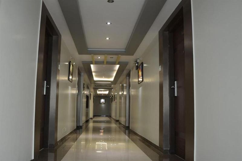 هتل Shree Avezika Comfort