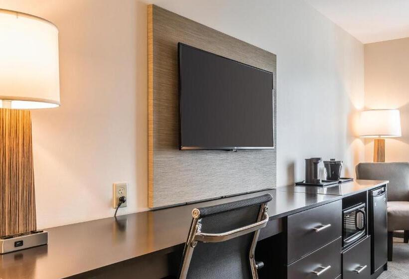 בית מלון כפרי Sleep Inn & Suites Cumberland