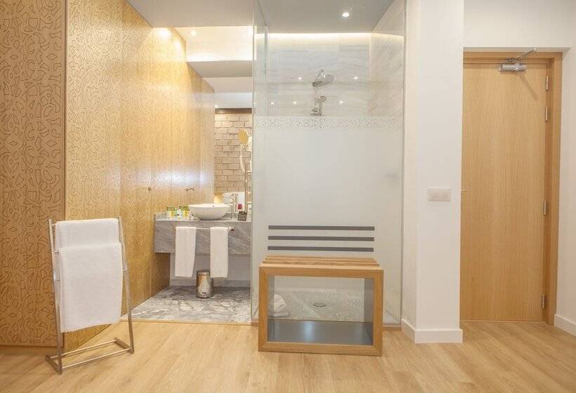 هتل Soho Boutique Capuchinos & Spa